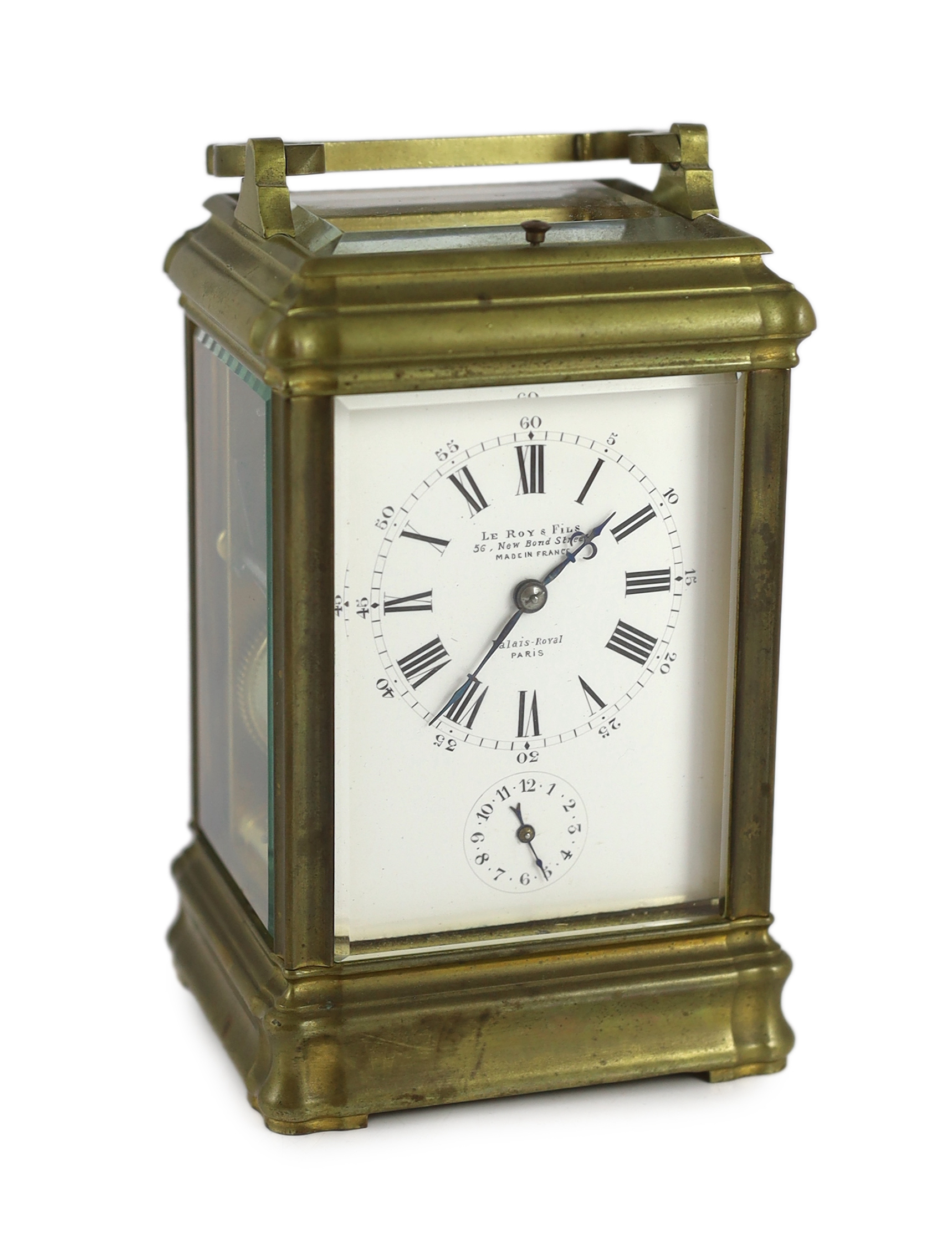 Le Roy & Fils, New Bond Street and Palais Royal. A late 19th century hour repeating carriage alarum clock with patent bottom winding